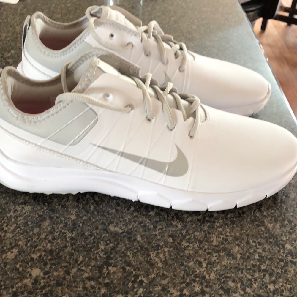 Brand new Nike shoes